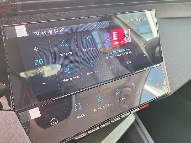 Peugeot 408 (2026) ALLURE Hybrid 145 e-DCS6 - fotka 13 z 16