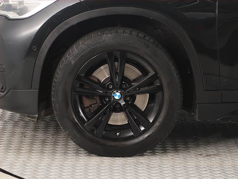 BMW X1 (2015) M Sport xDrive20d, 4X4 - fotka 15 z 20