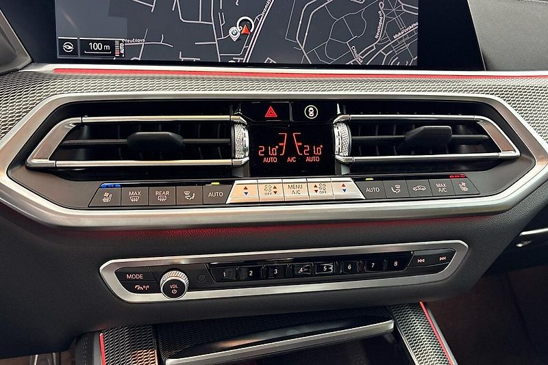 BMW X5 xDrive40d - fotka 23 z 29