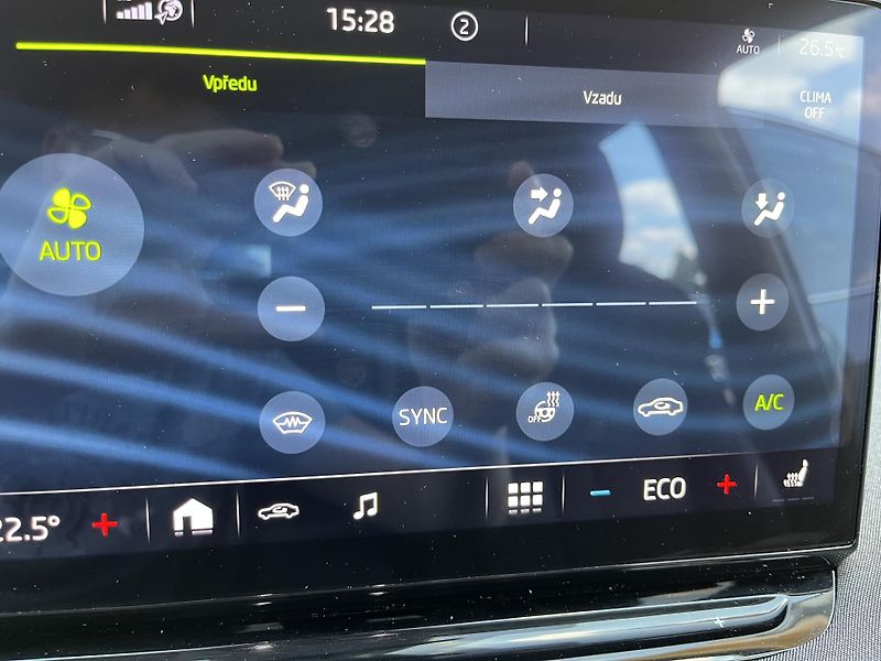 Škoda Enyaq (2022) 80 TAŽNÉ*ZAŘ*4xVÝHŘEV*EL.VÍKO - fotka 39 z 50