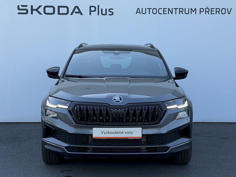 Škoda Karoq (2024) 2.0 TSI 140kW 4x4 SportLine - fotka 4 z 35