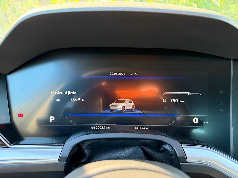 Volkswagen Touareg (2018) - fotka 13 z 28