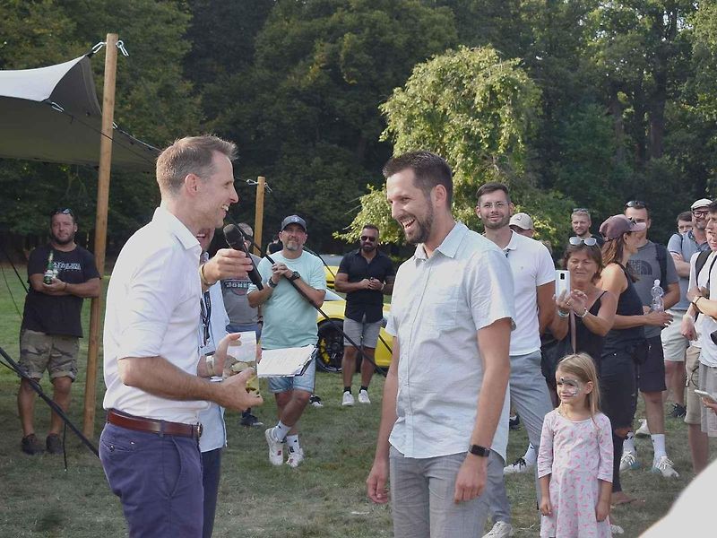 Na zámku Blatná se konala v sobotu 31. srpna 2024 přehlídka výjimečných vozidel Concorso Castle Blatna 2024.