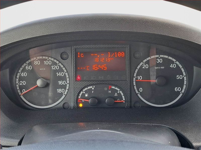 Citroën Jumper (2013) 2.2 HDi, L2H2, ČR - fotka 8 z 13