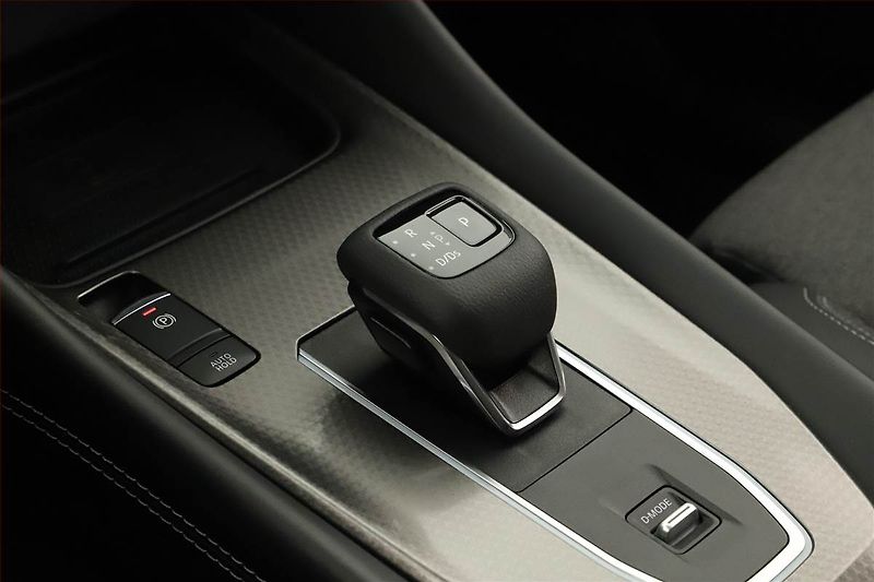 Nissan Qashqai (2025) 1.3 DIG-T MHEV, N-CONNECTA - fotka 10 z 18