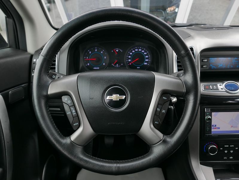 Chevrolet Captiva 2,2 Td 120kW Navi REZERVACE - fotka 25 z 35