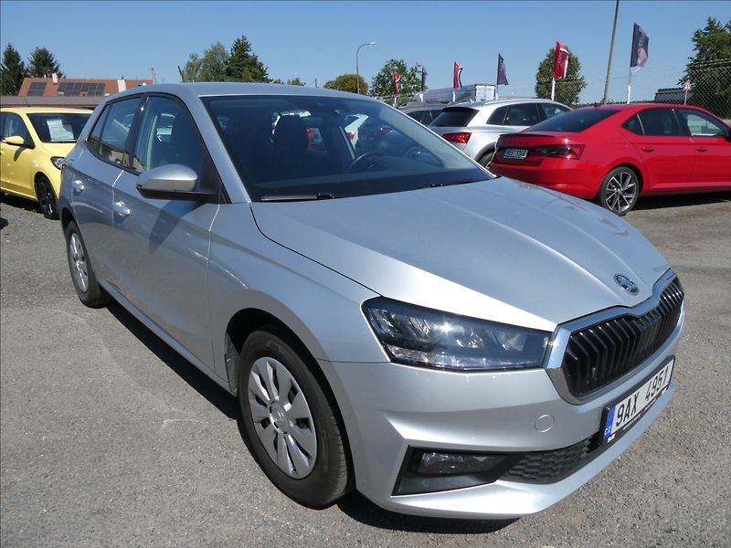 Škoda Fabia 1,0 TSi 70kW koupeno v ČR, DPH - fotka 1 z 39