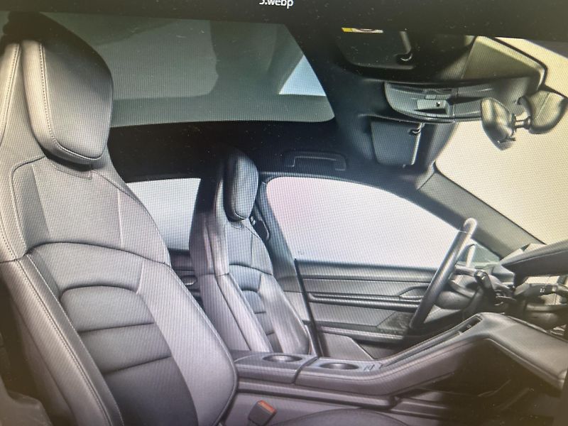 Porsche Taycan 4 CROSS TURISMO 91% - fotka 5 z 8
