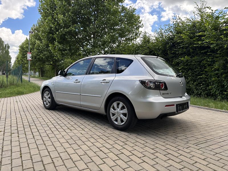 Mazda 3 1.6 Active - fotka 6 z 28