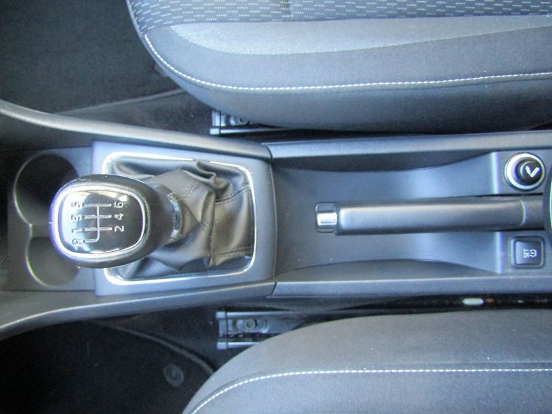 Škoda Rapid (2015) 1.2 TSI 77kW  TOP QUALITY - fotka 35 z 37