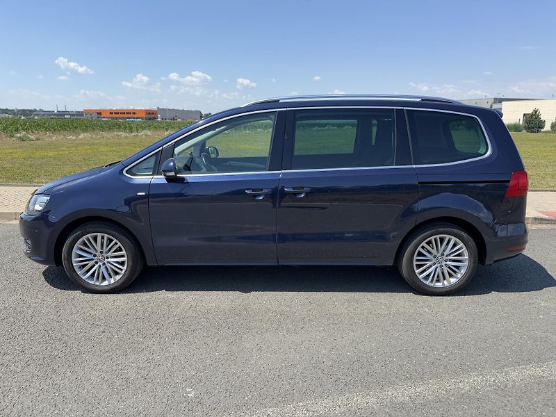 Volkswagen Sharan 2.0 TDI KAMERA TAŽNÉ ROZVODY - fotka 2 z 55