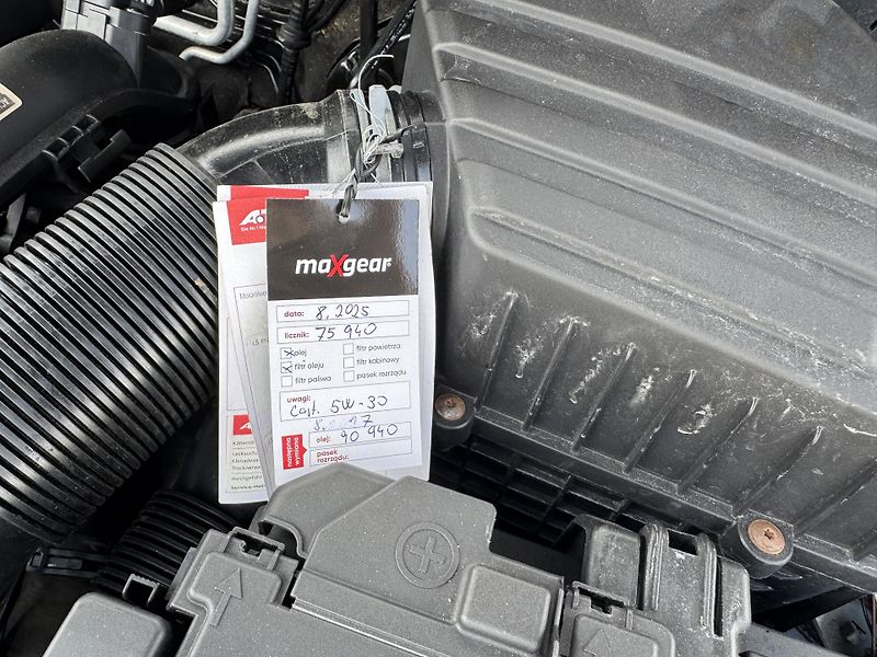 Škoda Roomster 1.2TSi,rezervace - fotka 27 z 39