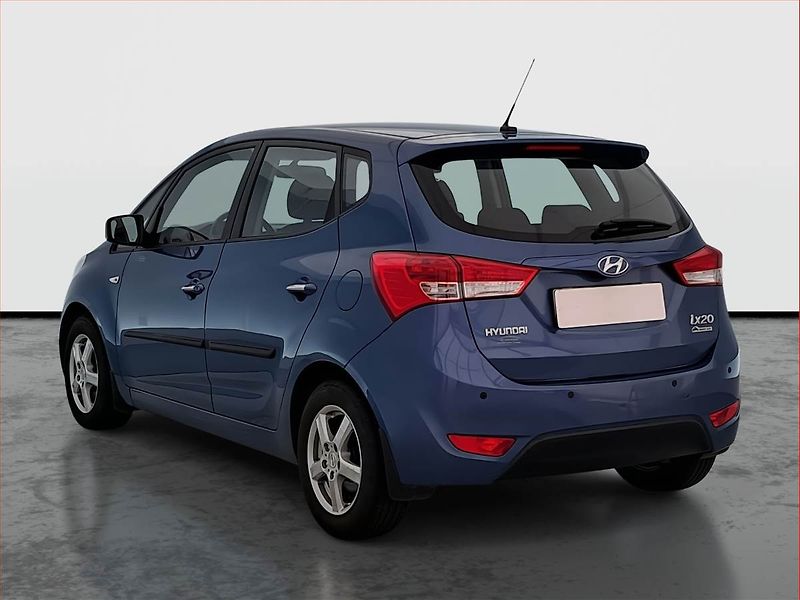 Hyundai ix20 (2016) 1.4 CVVT, ČR,1.maj, Tempomat - fotka 4 z 16