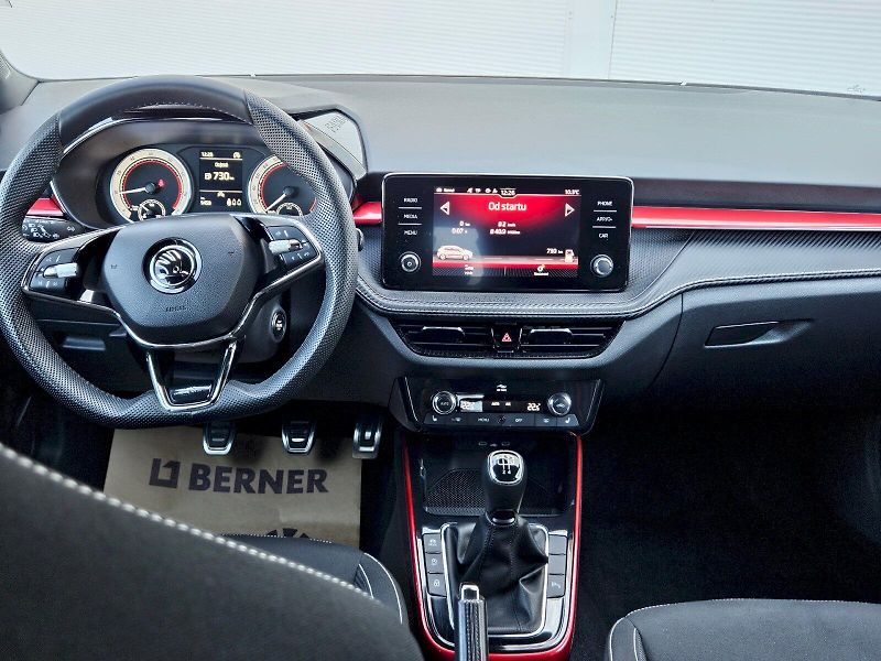 Škoda Fabia (2023) Monte Carlo TSI 70/1.0 M5F - fotka 10 z 27