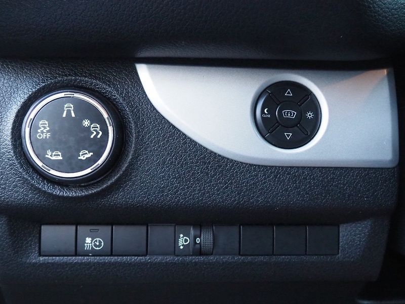 Peugeot Traveller (2018) Business 2.0 B-HDI, AT, Long - fotka 24 z 38
