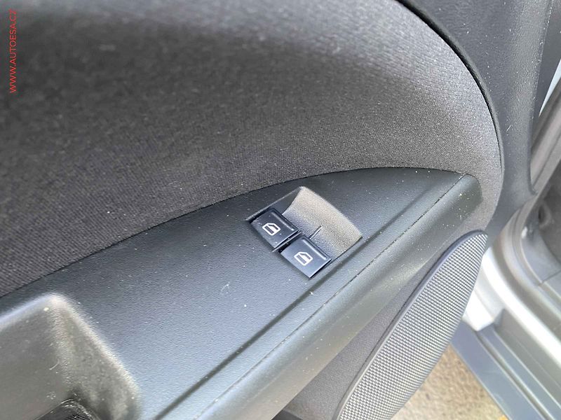 Seat Altea (2010) 1.4TSi, AC - fotka 13 z 16