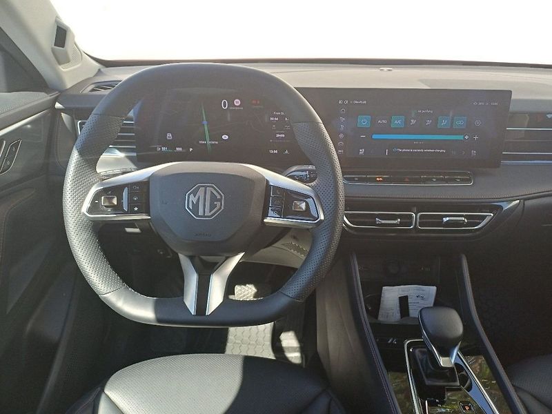 MG HS EXCLUSIVE 1,5 TGI 125 kW autom - fotka 8 z 18