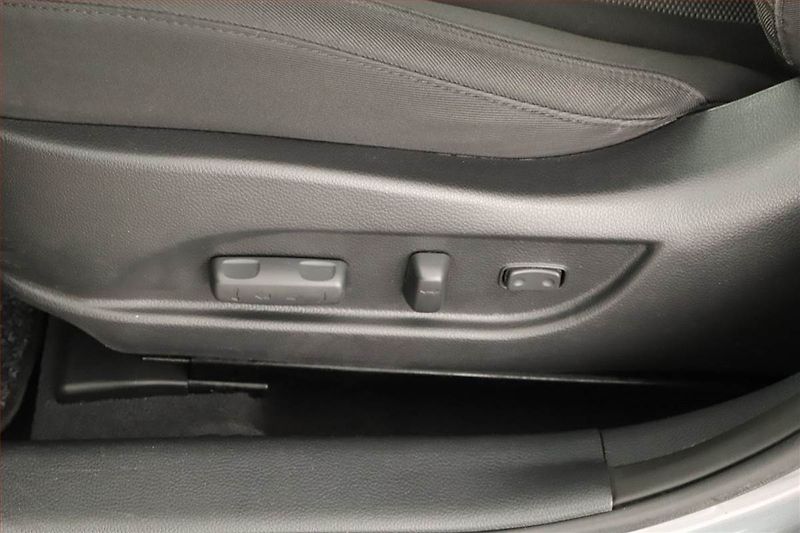 Hyundai i40 (2016) 1.7 CRDi, Navi, Tempomat - fotka 15 z 18