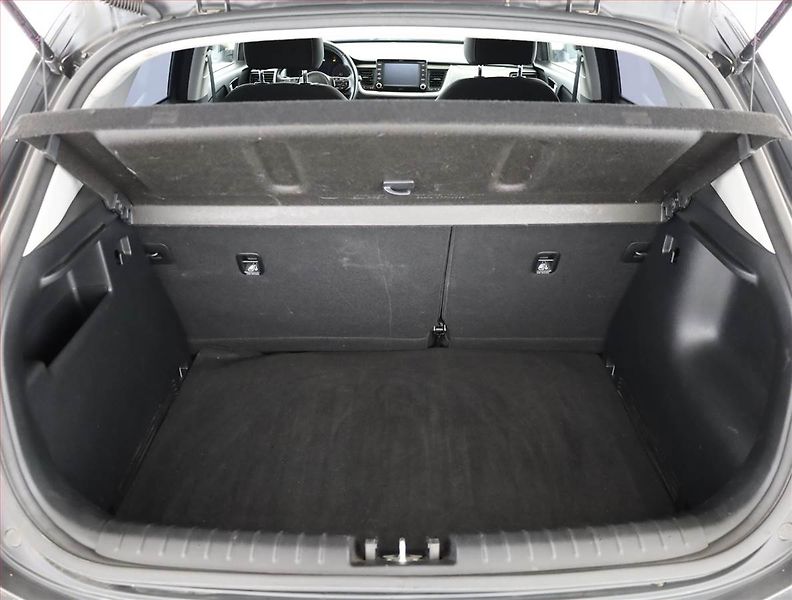 Kia Stonic (2018) 1.25 CVVT, Serv.kniha, Navi - fotka 16 z 17