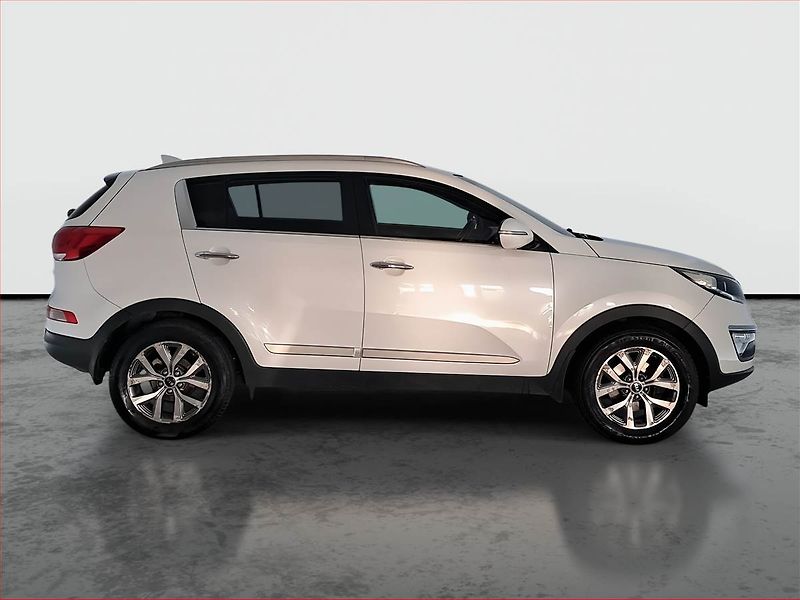 Kia Sportage (2016) Exclusive 1.7 CRDi, Serv.kniha - fotka 6 z 19