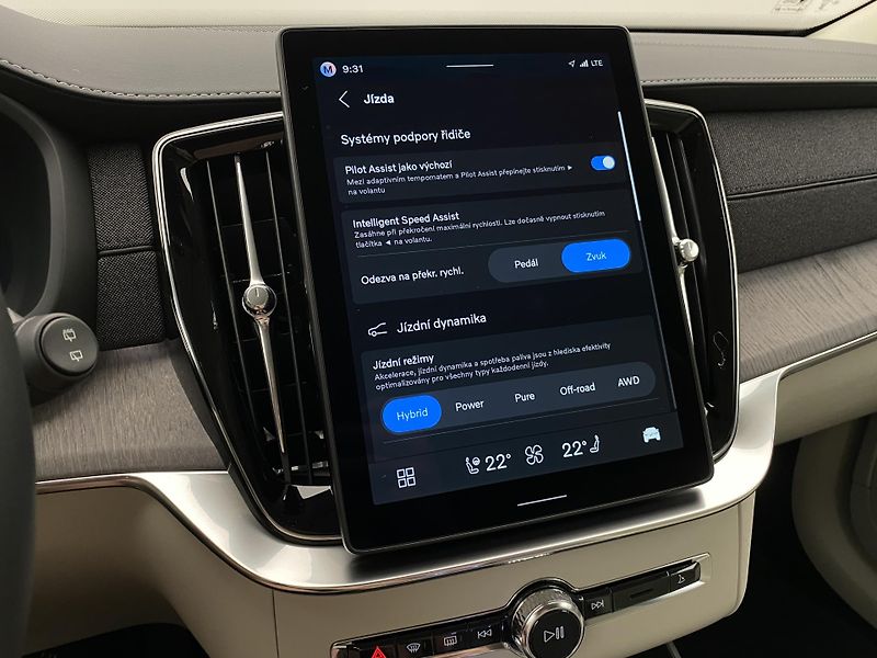 Volvo XC90 (2026) T8 AWD RECHARGE BRIGHT PLUS 7m - fotka 49 z 71