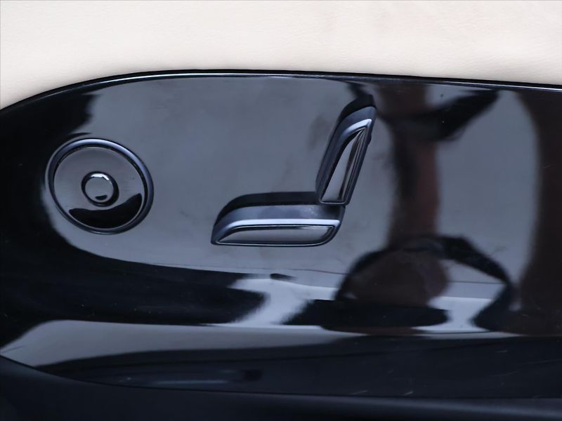 Tesla Model X 90D 386kW Tažné SoH 83,4% - fotka 20 z 32