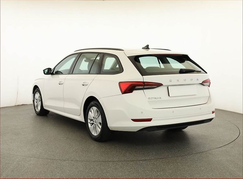 Škoda Octavia (2023) Ambition 1.5 TSI G-TEC - fotka 4 z 18