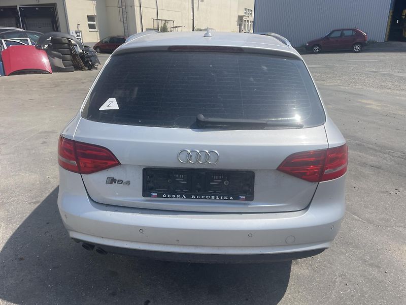 Audi A4 Avant (2012) B8 náhradní díly  - fotka 8 z 12