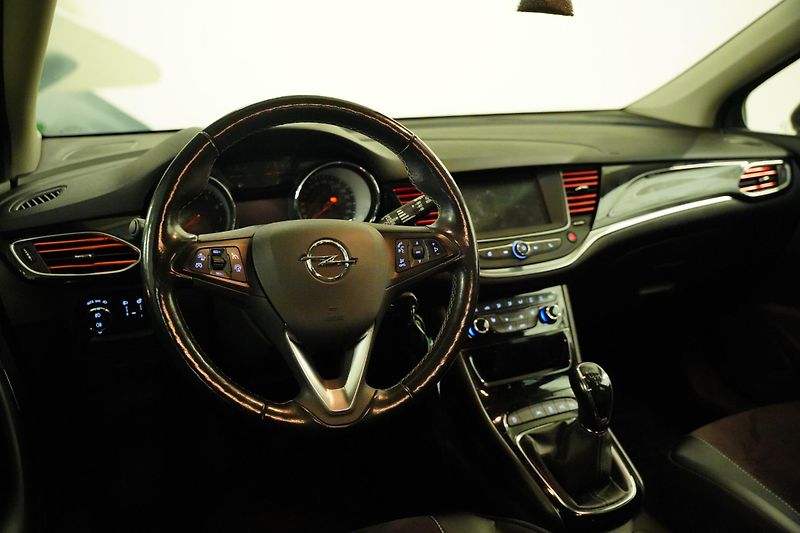 Opel Astra - fotka 5 z 6