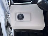 Dacia Duster 2,0 16V 4x4 - náhled 23