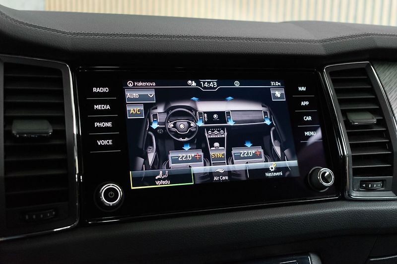 Škoda Kodiaq 2.0 TDI DSG*STYLE*ACC*DPH*ČR 1 - fotka 26 z 43
