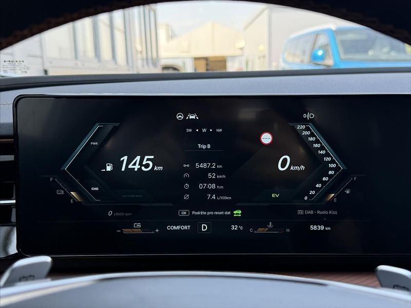 KGM Torres 1,5 GDI Hybrid 150kW Style - fotka 27 z 35