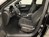 Volvo XC40 (2026) B3 AUT DARK ULTRA  - náhled 2