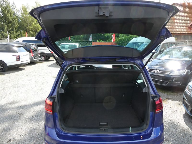 Volkswagen Golf Sportsvan 1,5 TSi 96kW Join,LED,navigace - fotka 23 z 44