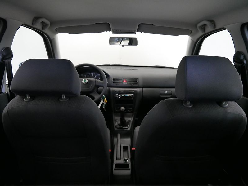 Škoda Octavia - fotka 20 z 22