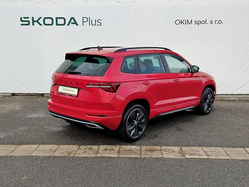 Škoda Karoq (2022) SportLine + 1,5 Tsi 110 Kw - fotka 2 z 36