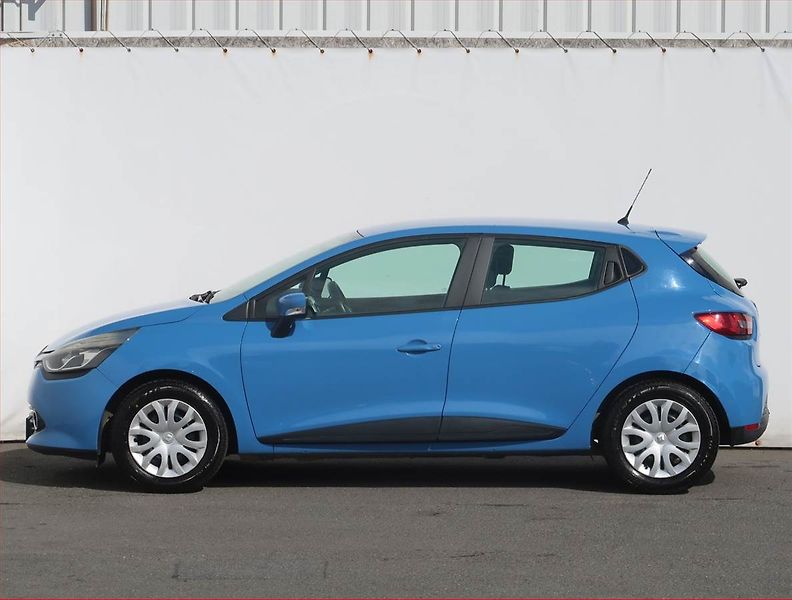 Renault Clio (2015) 1.2 16V, Navi, Tempomat - fotka 3 z 16