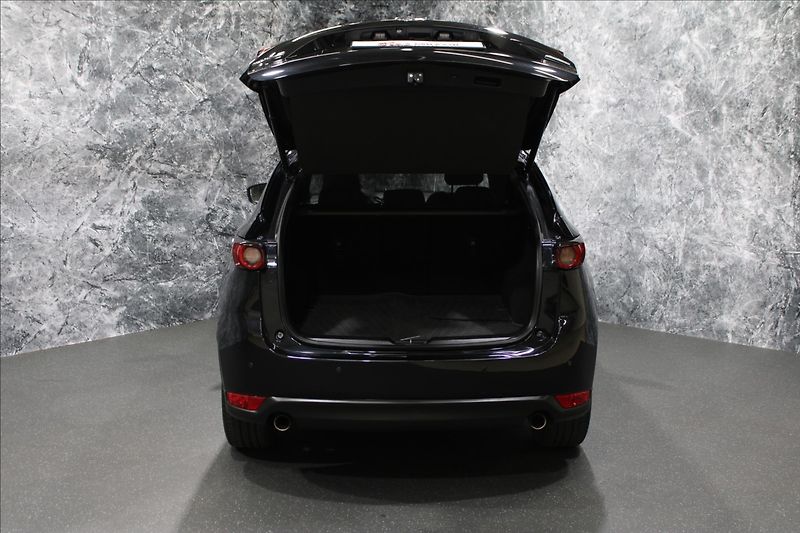 Mazda CX-5 2,5 Takumi Plus - fotka 5 z 31