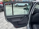 Volkswagen Touran (2012) Trendline 1.6 TDI 77kW - náhled 13