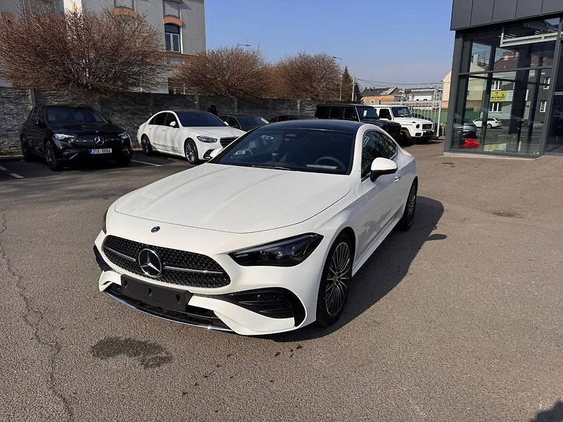 Mercedes-Benz CLE (2026) 300 4MATIC kupé - fotka 3 z 23