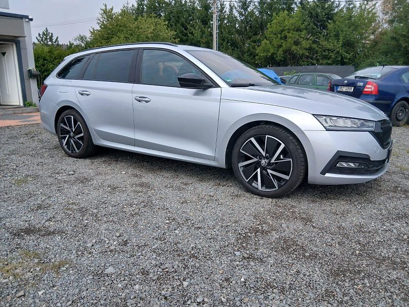 Škoda Octavia 2.0 TDI,STYLE INDIVIDUAL - fotka 7 z 58