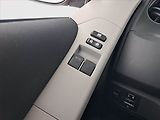 Toyota Yaris (2009) 1.0 VVT-i, nová STK - náhled 14