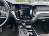 Volvo XC60 2,0 T5 Momentum AT - náhled 10