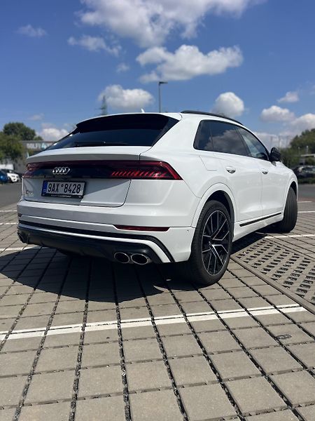 Audi SQ8 (2020) Plná výbava - fotka 7 z 22