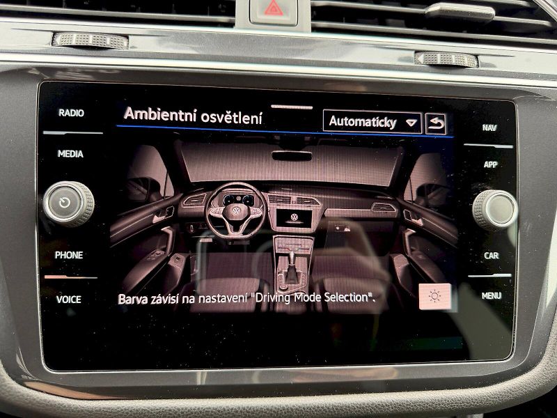 Volkswagen Tiguan Allspace (2024) 2.0 TSI 140kW R-LINE 4MOTION - fotka 21 z 35