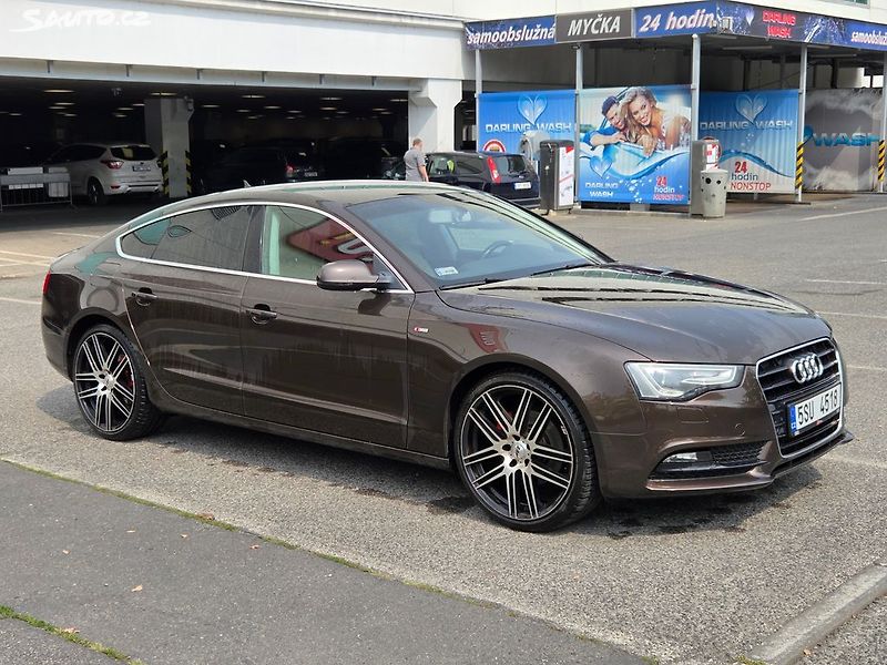 Audi A5 (2012) 2.0TDI Automat - necouvá - fotka 8 z 21