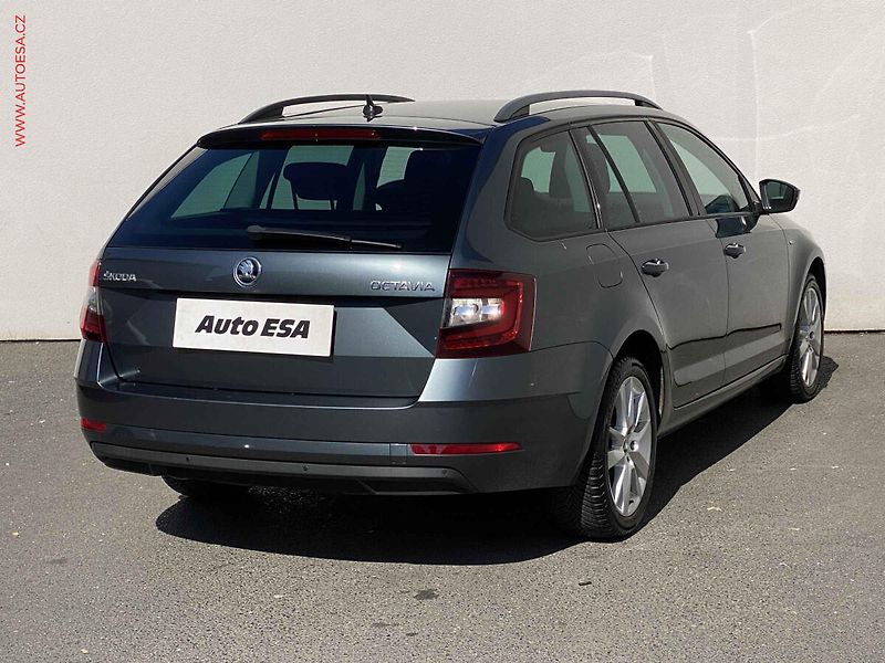 Škoda Octavia (2018) 1.5 TSi, Clever, DSG, LED, TZ - fotka 4 z 18