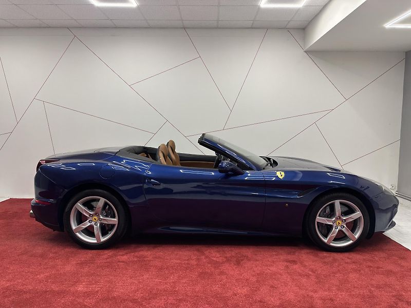 Ferrari California (2015) T*TOP KOMBINACE*DPH - fotka 8 z 19