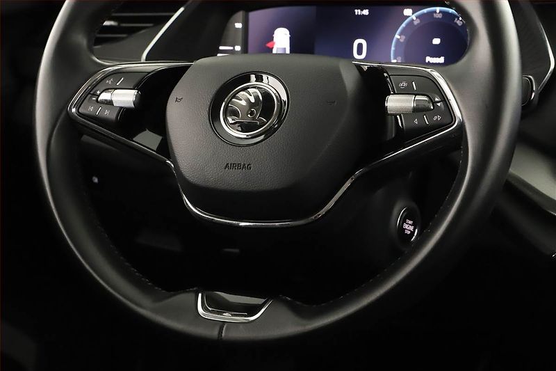 Škoda Octavia (2020) 1.5 TSI, Park. senzory - fotka 17 z 19