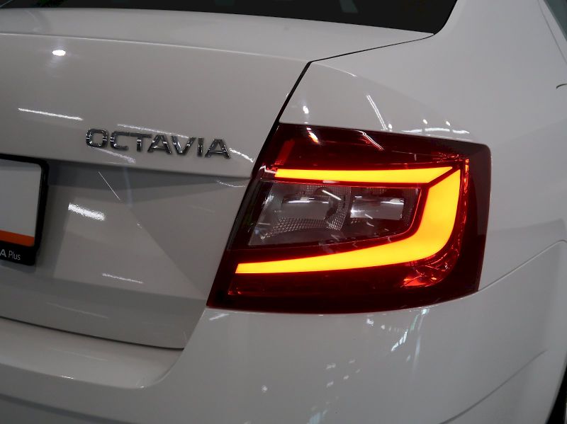 Škoda Octavia (2018) STYLE 1.6TDI 85KW DSG - fotka 11 z 37
